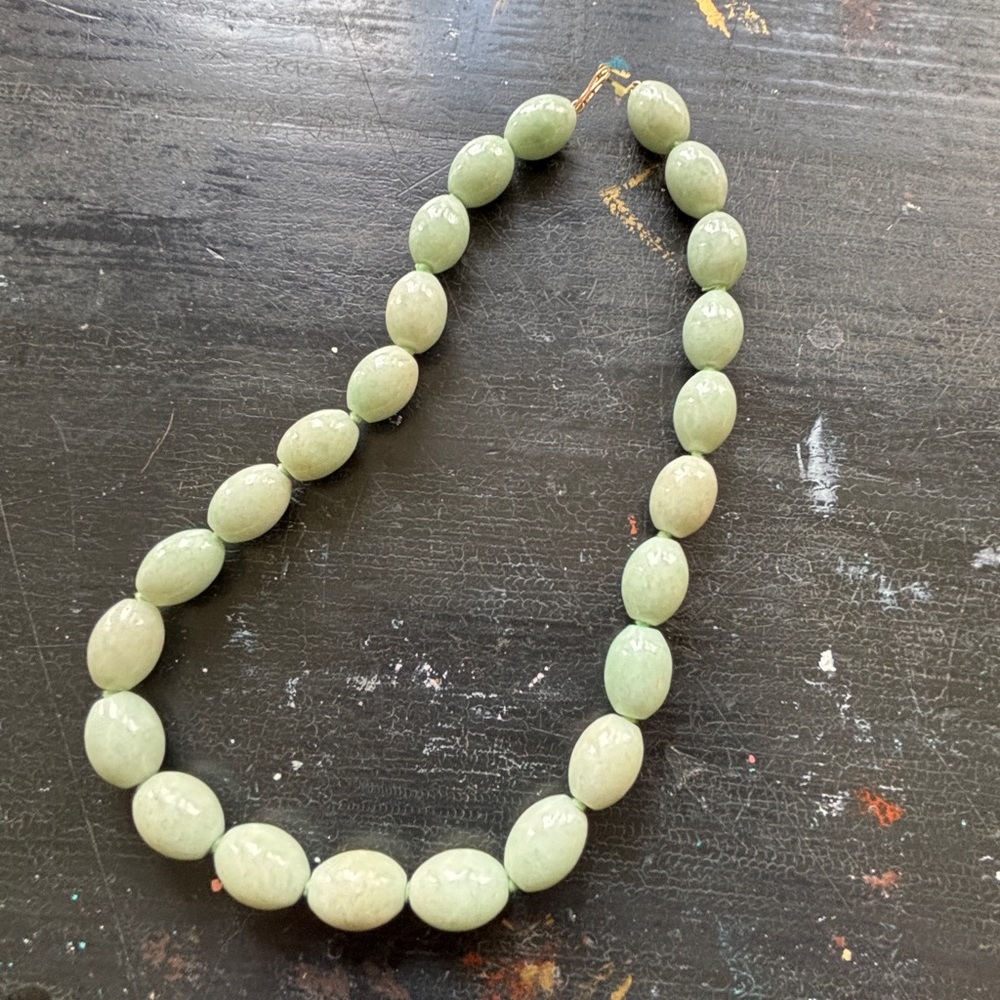vintage jade necklace